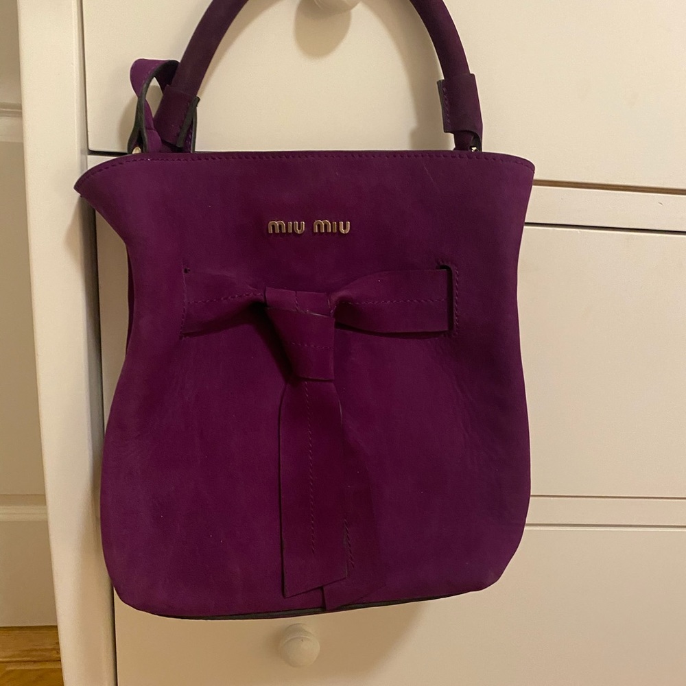 Miumiu violet purse (strap and pouch included)